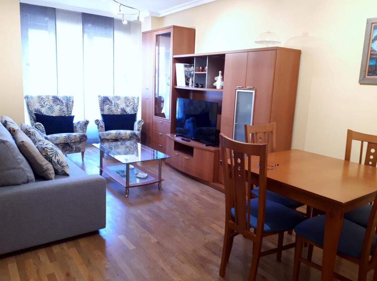 Castelao Appartement Oviedo Buitenkant foto