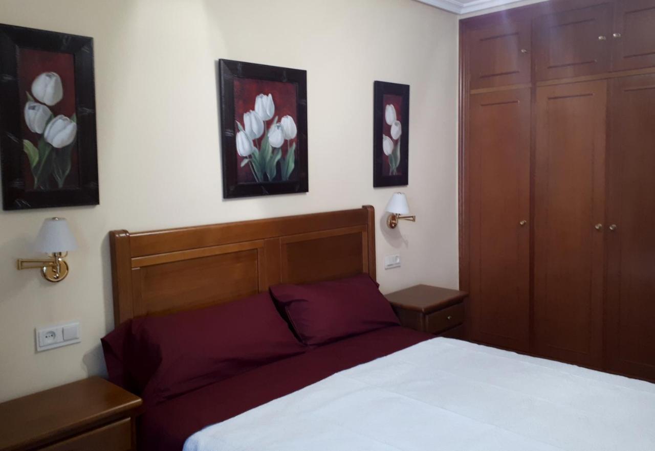Castelao Appartement Oviedo Buitenkant foto